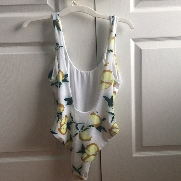 Scoop back lemon bathing suit one piece - Picture 2 of 2